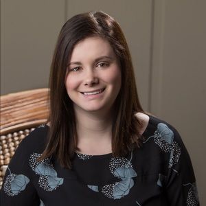 Meet your Posher, Claudia